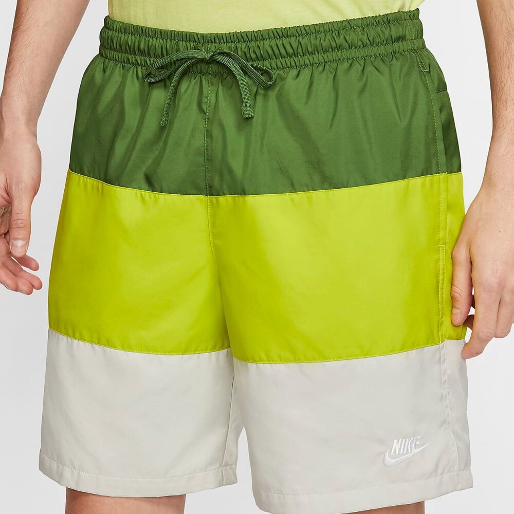 Nike Sportswear City Edition Woven Mens Shorts Size Large CJ4486-326 Green